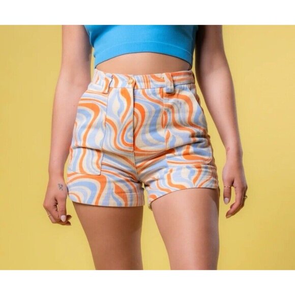 FRNCH Tiffany Creme‎ Wavy Shorts Size Small - Picture 2 of 10